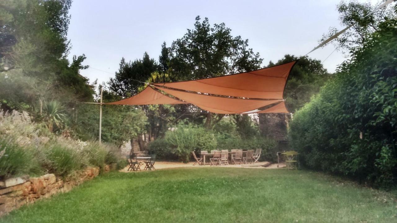 Bed and Breakfast Les Jardins Du Mas Evesque Rousson  Exterior foto