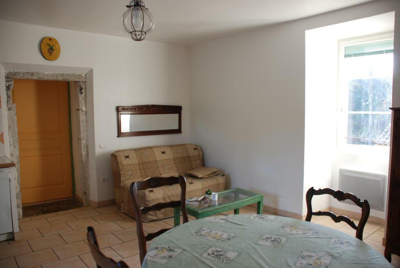 Bed and Breakfast Les Jardins Du Mas Evesque Rousson  Exterior foto