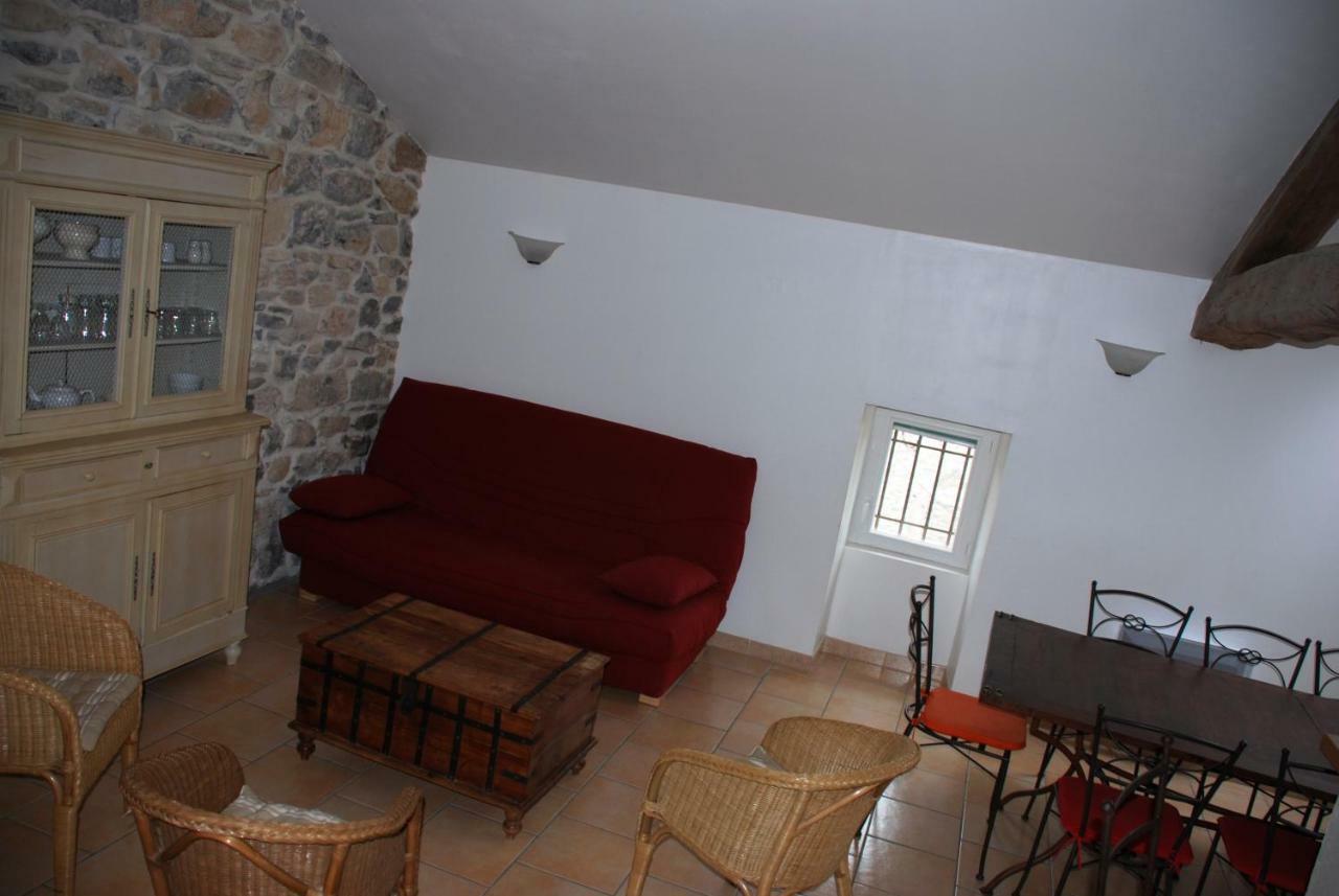 Bed and Breakfast Les Jardins Du Mas Evesque Rousson  Exterior foto